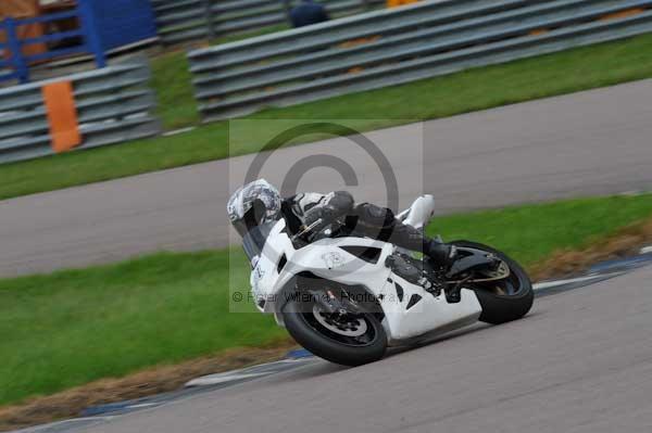 Motorcycle action photographs;Rockingham;Rockingham photographs;event digital images;eventdigitalimages;no limits trackday;peter wileman photography;rockingham corby northamptonshire;trackday;trackday digital images;trackday photos