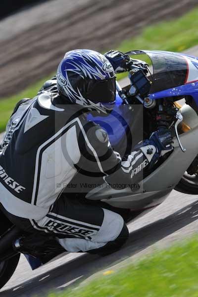 Motorcycle action photographs;Rockingham;Rockingham photographs;event digital images;eventdigitalimages;no limits trackday;peter wileman photography;rockingham corby northamptonshire;trackday;trackday digital images;trackday photos