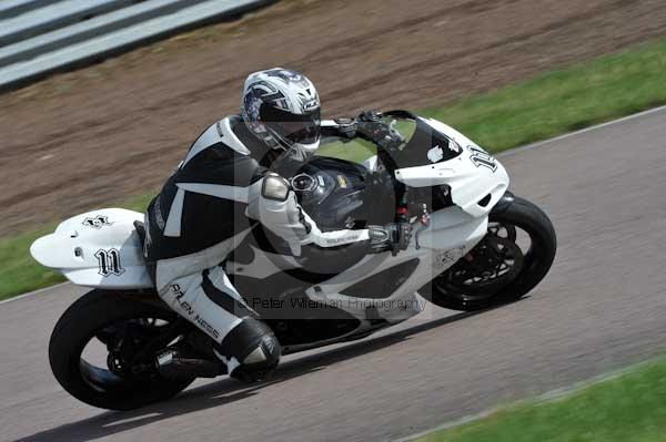 Motorcycle action photographs;Rockingham;Rockingham photographs;event digital images;eventdigitalimages;no limits trackday;peter wileman photography;rockingham corby northamptonshire;trackday;trackday digital images;trackday photos