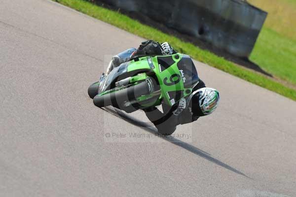 Motorcycle action photographs;Rockingham;Rockingham photographs;event digital images;eventdigitalimages;no limits trackday;peter wileman photography;rockingham corby northamptonshire;trackday;trackday digital images;trackday photos