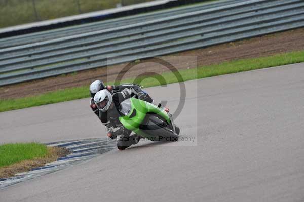 Motorcycle action photographs;Rockingham;Rockingham photographs;event digital images;eventdigitalimages;no limits trackday;peter wileman photography;rockingham corby northamptonshire;trackday;trackday digital images;trackday photos