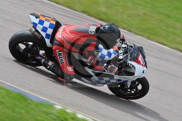 Motorcycle action photographs;Rockingham;Rockingham photographs;event digital images;eventdigitalimages;no limits trackday;peter wileman photography;rockingham corby northamptonshire;trackday;trackday digital images;trackday photos