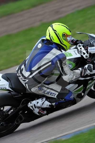 Motorcycle action photographs;Rockingham;Rockingham photographs;event digital images;eventdigitalimages;no limits trackday;peter wileman photography;rockingham corby northamptonshire;trackday;trackday digital images;trackday photos
