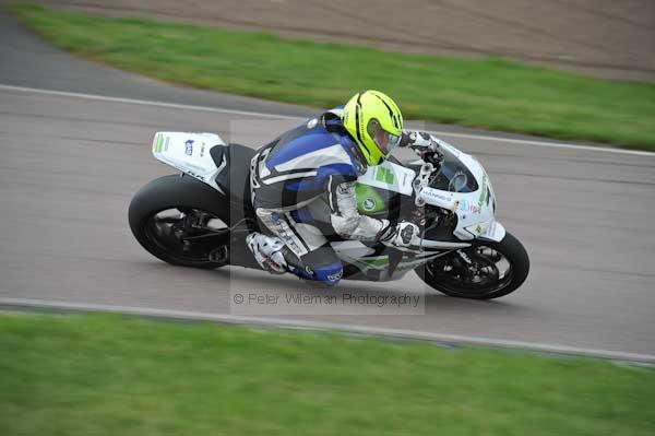 Motorcycle action photographs;Rockingham;Rockingham photographs;event digital images;eventdigitalimages;no limits trackday;peter wileman photography;rockingham corby northamptonshire;trackday;trackday digital images;trackday photos