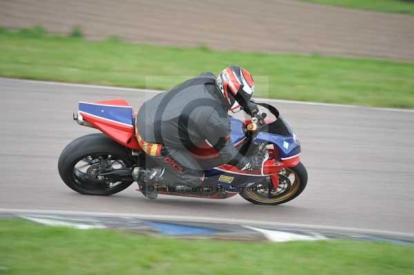 Motorcycle action photographs;Rockingham;Rockingham photographs;event digital images;eventdigitalimages;no limits trackday;peter wileman photography;rockingham corby northamptonshire;trackday;trackday digital images;trackday photos