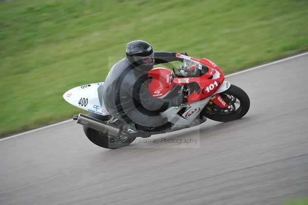 Motorcycle action photographs;Rockingham;Rockingham photographs;event digital images;eventdigitalimages;no limits trackday;peter wileman photography;rockingham corby northamptonshire;trackday;trackday digital images;trackday photos