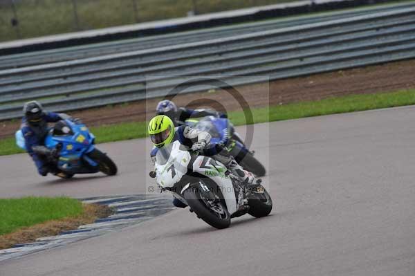 Motorcycle action photographs;Rockingham;Rockingham photographs;event digital images;eventdigitalimages;no limits trackday;peter wileman photography;rockingham corby northamptonshire;trackday;trackday digital images;trackday photos