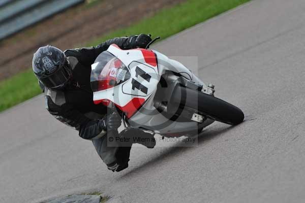 Motorcycle action photographs;Rockingham;Rockingham photographs;event digital images;eventdigitalimages;no limits trackday;peter wileman photography;rockingham corby northamptonshire;trackday;trackday digital images;trackday photos