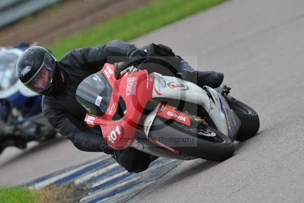 Motorcycle action photographs;Rockingham;Rockingham photographs;event digital images;eventdigitalimages;no limits trackday;peter wileman photography;rockingham corby northamptonshire;trackday;trackday digital images;trackday photos