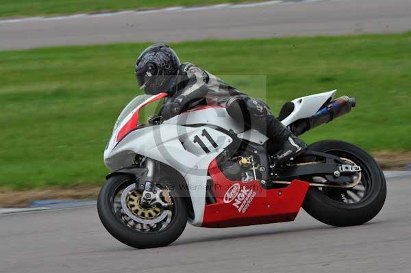 Motorcycle action photographs;Rockingham;Rockingham photographs;event digital images;eventdigitalimages;no limits trackday;peter wileman photography;rockingham corby northamptonshire;trackday;trackday digital images;trackday photos