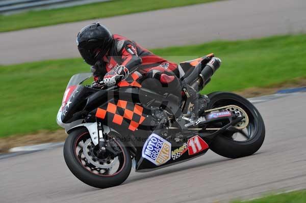 Motorcycle action photographs;Rockingham;Rockingham photographs;event digital images;eventdigitalimages;no limits trackday;peter wileman photography;rockingham corby northamptonshire;trackday;trackday digital images;trackday photos