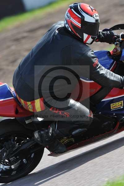 Motorcycle action photographs;Rockingham;Rockingham photographs;event digital images;eventdigitalimages;no limits trackday;peter wileman photography;rockingham corby northamptonshire;trackday;trackday digital images;trackday photos