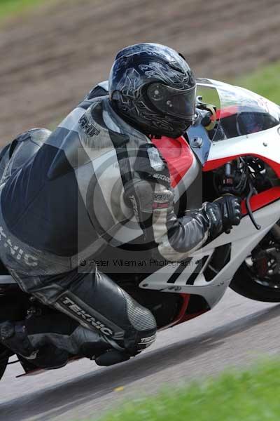 Motorcycle action photographs;Rockingham;Rockingham photographs;event digital images;eventdigitalimages;no limits trackday;peter wileman photography;rockingham corby northamptonshire;trackday;trackday digital images;trackday photos