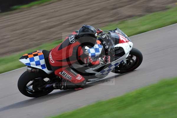 Motorcycle action photographs;Rockingham;Rockingham photographs;event digital images;eventdigitalimages;no limits trackday;peter wileman photography;rockingham corby northamptonshire;trackday;trackday digital images;trackday photos