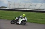 Motorcycle-action-photographs;Rockingham;Rockingham-photographs;event-digital-images;eventdigitalimages;no-limits-trackday;peter-wileman-photography;rockingham-corby-northamptonshire;trackday;trackday-digital-images;trackday-photos