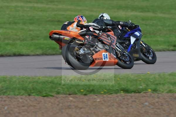 Motorcycle action photographs;Rockingham;Rockingham photographs;event digital images;eventdigitalimages;no limits trackday;peter wileman photography;rockingham corby northamptonshire;trackday;trackday digital images;trackday photos