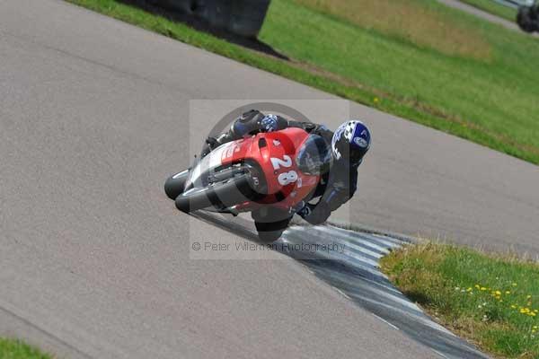 Motorcycle action photographs;Rockingham;Rockingham photographs;event digital images;eventdigitalimages;no limits trackday;peter wileman photography;rockingham corby northamptonshire;trackday;trackday digital images;trackday photos
