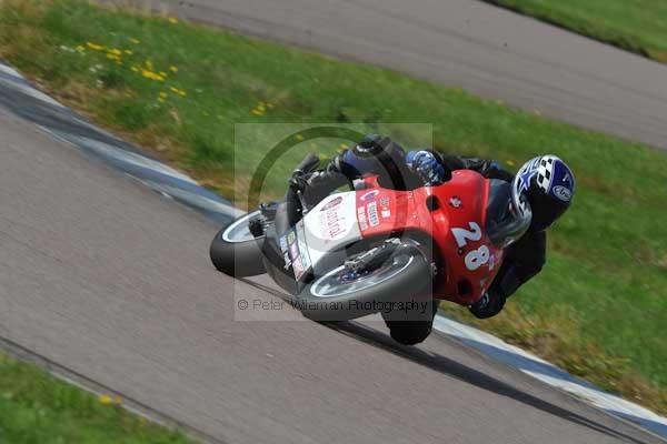 Motorcycle action photographs;Rockingham;Rockingham photographs;event digital images;eventdigitalimages;no limits trackday;peter wileman photography;rockingham corby northamptonshire;trackday;trackday digital images;trackday photos