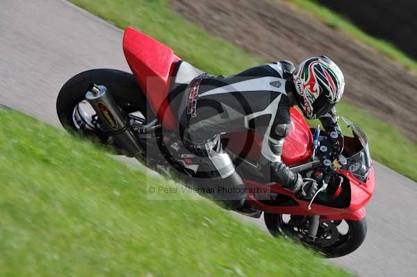 Motorcycle action photographs;Rockingham;Rockingham photographs;event digital images;eventdigitalimages;no limits trackday;peter wileman photography;rockingham corby northamptonshire;trackday;trackday digital images;trackday photos