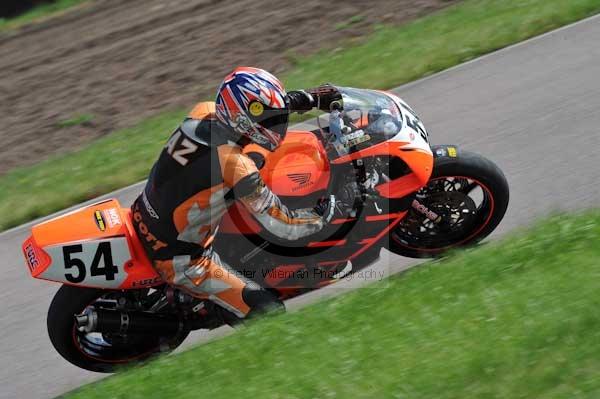 Motorcycle action photographs;Rockingham;Rockingham photographs;event digital images;eventdigitalimages;no limits trackday;peter wileman photography;rockingham corby northamptonshire;trackday;trackday digital images;trackday photos