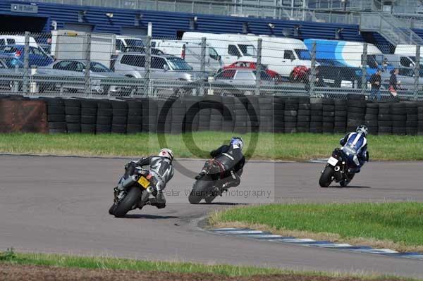Motorcycle action photographs;Rockingham;Rockingham photographs;event digital images;eventdigitalimages;no limits trackday;peter wileman photography;rockingham corby northamptonshire;trackday;trackday digital images;trackday photos
