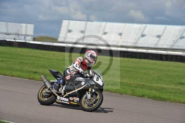 Motorcycle action photographs;Rockingham;Rockingham photographs;event digital images;eventdigitalimages;no limits trackday;peter wileman photography;rockingham corby northamptonshire;trackday;trackday digital images;trackday photos