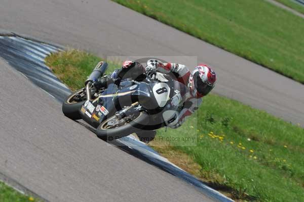 Motorcycle action photographs;Rockingham;Rockingham photographs;event digital images;eventdigitalimages;no limits trackday;peter wileman photography;rockingham corby northamptonshire;trackday;trackday digital images;trackday photos