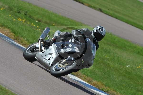 Motorcycle action photographs;Rockingham;Rockingham photographs;event digital images;eventdigitalimages;no limits trackday;peter wileman photography;rockingham corby northamptonshire;trackday;trackday digital images;trackday photos