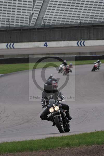 Motorcycle action photographs;Rockingham;Rockingham photographs;event digital images;eventdigitalimages;no limits trackday;peter wileman photography;rockingham corby northamptonshire;trackday;trackday digital images;trackday photos