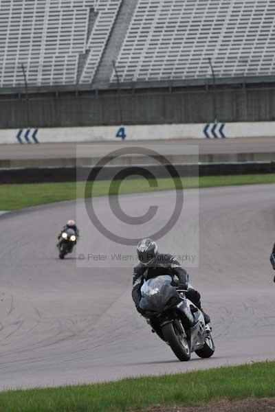 Motorcycle action photographs;Rockingham;Rockingham photographs;event digital images;eventdigitalimages;no limits trackday;peter wileman photography;rockingham corby northamptonshire;trackday;trackday digital images;trackday photos