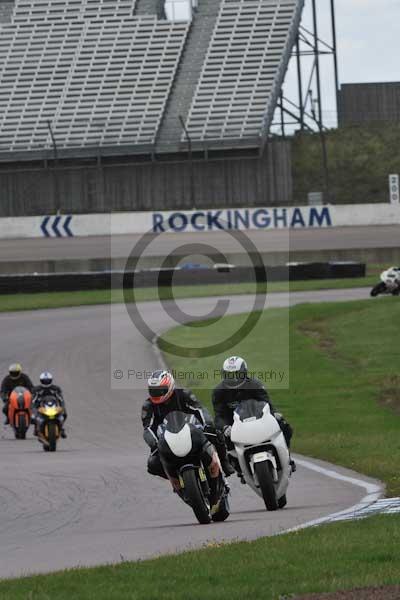 Motorcycle action photographs;Rockingham;Rockingham photographs;event digital images;eventdigitalimages;no limits trackday;peter wileman photography;rockingham corby northamptonshire;trackday;trackday digital images;trackday photos