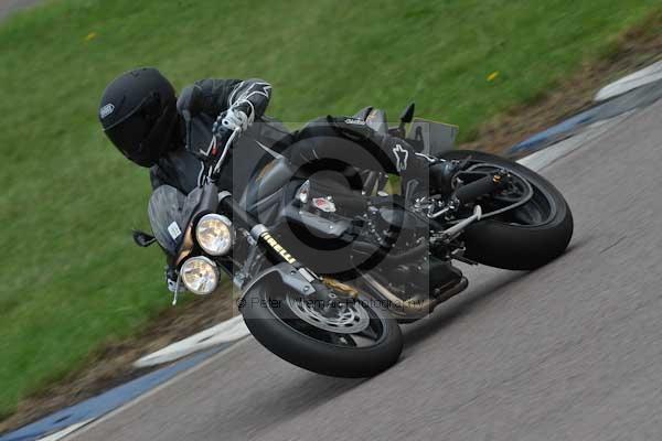 Motorcycle action photographs;Rockingham;Rockingham photographs;event digital images;eventdigitalimages;no limits trackday;peter wileman photography;rockingham corby northamptonshire;trackday;trackday digital images;trackday photos