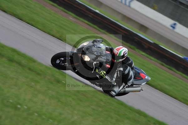 Motorcycle action photographs;Rockingham;Rockingham photographs;event digital images;eventdigitalimages;no limits trackday;peter wileman photography;rockingham corby northamptonshire;trackday;trackday digital images;trackday photos