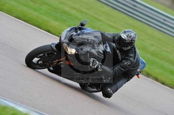 Motorcycle action photographs;Rockingham;Rockingham photographs;event digital images;eventdigitalimages;no limits trackday;peter wileman photography;rockingham corby northamptonshire;trackday;trackday digital images;trackday photos
