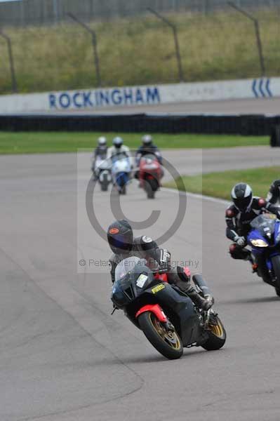Motorcycle action photographs;Rockingham;Rockingham photographs;event digital images;eventdigitalimages;no limits trackday;peter wileman photography;rockingham corby northamptonshire;trackday;trackday digital images;trackday photos