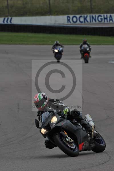 Motorcycle action photographs;Rockingham;Rockingham photographs;event digital images;eventdigitalimages;no limits trackday;peter wileman photography;rockingham corby northamptonshire;trackday;trackday digital images;trackday photos