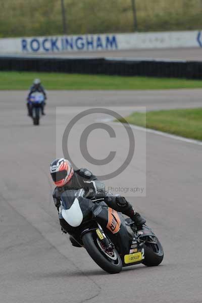 Motorcycle action photographs;Rockingham;Rockingham photographs;event digital images;eventdigitalimages;no limits trackday;peter wileman photography;rockingham corby northamptonshire;trackday;trackday digital images;trackday photos