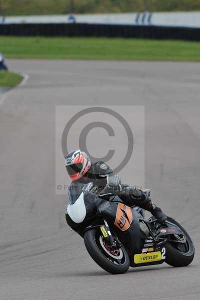 Motorcycle action photographs;Rockingham;Rockingham photographs;event digital images;eventdigitalimages;no limits trackday;peter wileman photography;rockingham corby northamptonshire;trackday;trackday digital images;trackday photos
