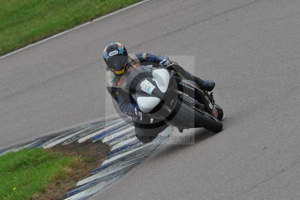 Motorcycle action photographs;Rockingham;Rockingham photographs;event digital images;eventdigitalimages;no limits trackday;peter wileman photography;rockingham corby northamptonshire;trackday;trackday digital images;trackday photos