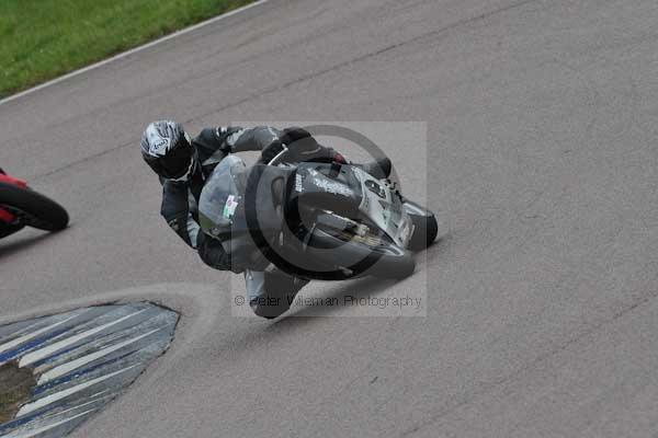 Motorcycle action photographs;Rockingham;Rockingham photographs;event digital images;eventdigitalimages;no limits trackday;peter wileman photography;rockingham corby northamptonshire;trackday;trackday digital images;trackday photos