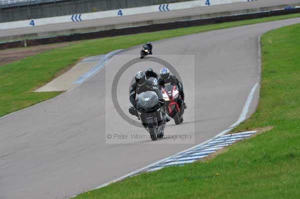 Motorcycle action photographs;Rockingham;Rockingham photographs;event digital images;eventdigitalimages;no limits trackday;peter wileman photography;rockingham corby northamptonshire;trackday;trackday digital images;trackday photos