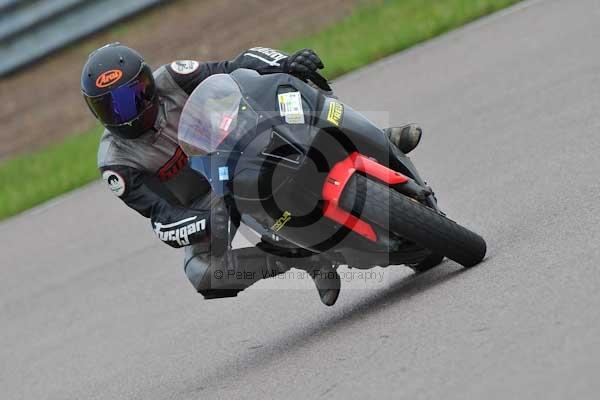Motorcycle action photographs;Rockingham;Rockingham photographs;event digital images;eventdigitalimages;no limits trackday;peter wileman photography;rockingham corby northamptonshire;trackday;trackday digital images;trackday photos