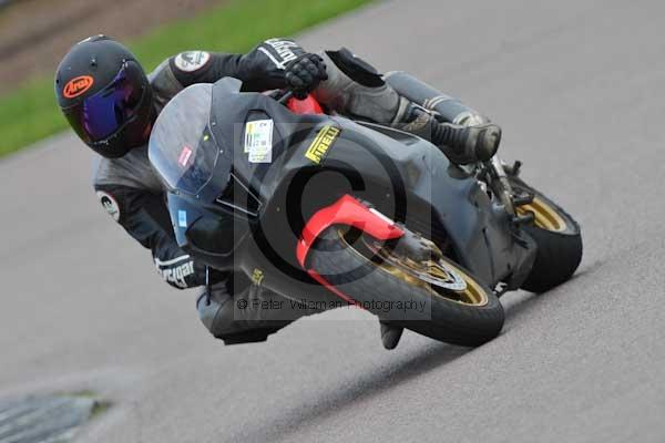 Motorcycle action photographs;Rockingham;Rockingham photographs;event digital images;eventdigitalimages;no limits trackday;peter wileman photography;rockingham corby northamptonshire;trackday;trackday digital images;trackday photos