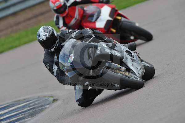 Motorcycle action photographs;Rockingham;Rockingham photographs;event digital images;eventdigitalimages;no limits trackday;peter wileman photography;rockingham corby northamptonshire;trackday;trackday digital images;trackday photos
