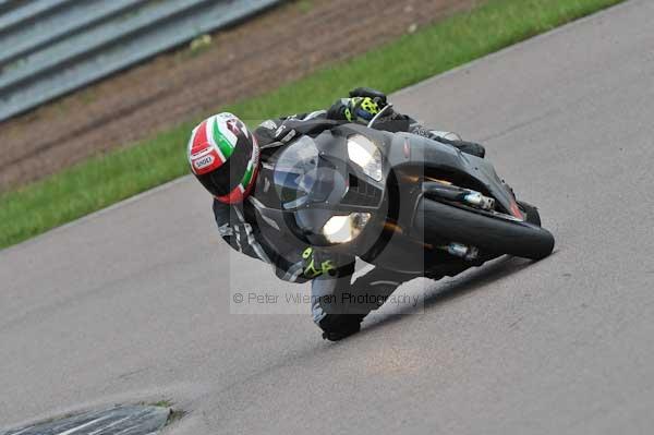 Motorcycle action photographs;Rockingham;Rockingham photographs;event digital images;eventdigitalimages;no limits trackday;peter wileman photography;rockingham corby northamptonshire;trackday;trackday digital images;trackday photos