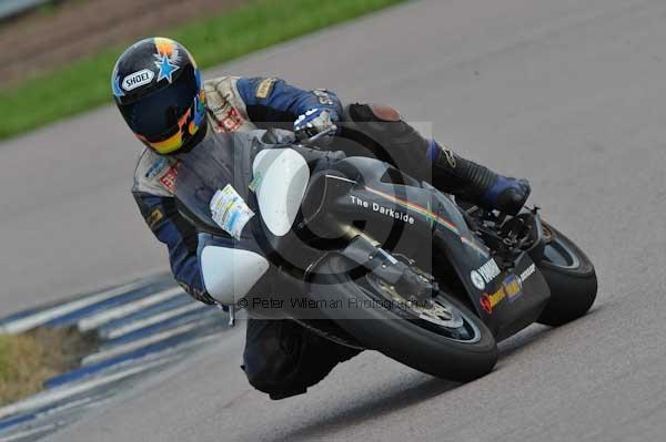 Motorcycle action photographs;Rockingham;Rockingham photographs;event digital images;eventdigitalimages;no limits trackday;peter wileman photography;rockingham corby northamptonshire;trackday;trackday digital images;trackday photos