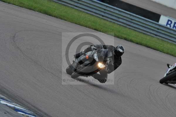 Motorcycle action photographs;Rockingham;Rockingham photographs;event digital images;eventdigitalimages;no limits trackday;peter wileman photography;rockingham corby northamptonshire;trackday;trackday digital images;trackday photos