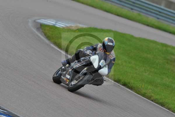 Motorcycle action photographs;Rockingham;Rockingham photographs;event digital images;eventdigitalimages;no limits trackday;peter wileman photography;rockingham corby northamptonshire;trackday;trackday digital images;trackday photos