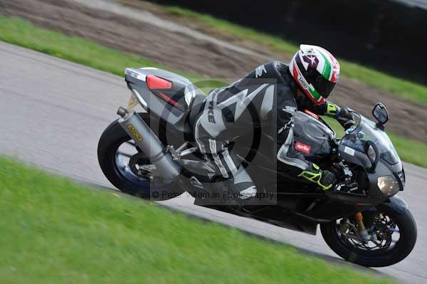 Motorcycle action photographs;Rockingham;Rockingham photographs;event digital images;eventdigitalimages;no limits trackday;peter wileman photography;rockingham corby northamptonshire;trackday;trackday digital images;trackday photos