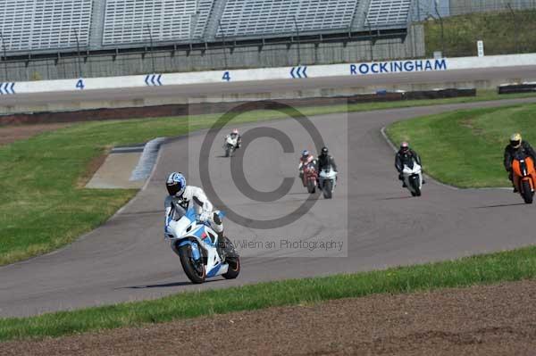 Motorcycle action photographs;Rockingham;Rockingham photographs;event digital images;eventdigitalimages;no limits trackday;peter wileman photography;rockingham corby northamptonshire;trackday;trackday digital images;trackday photos